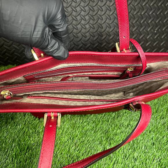 Michael Kors Red Burgundy Handbag Tote Bucket‎ Purse - Picture 3 of 8